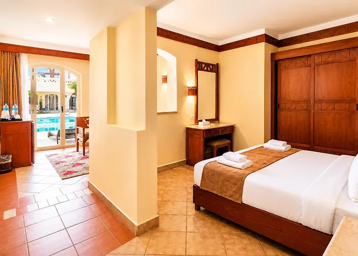 Otel Romance Regency Club (adults Only) 5*